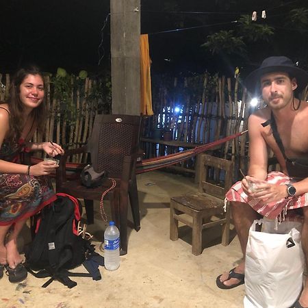 Linu Homestay 디크웰라 외부 사진