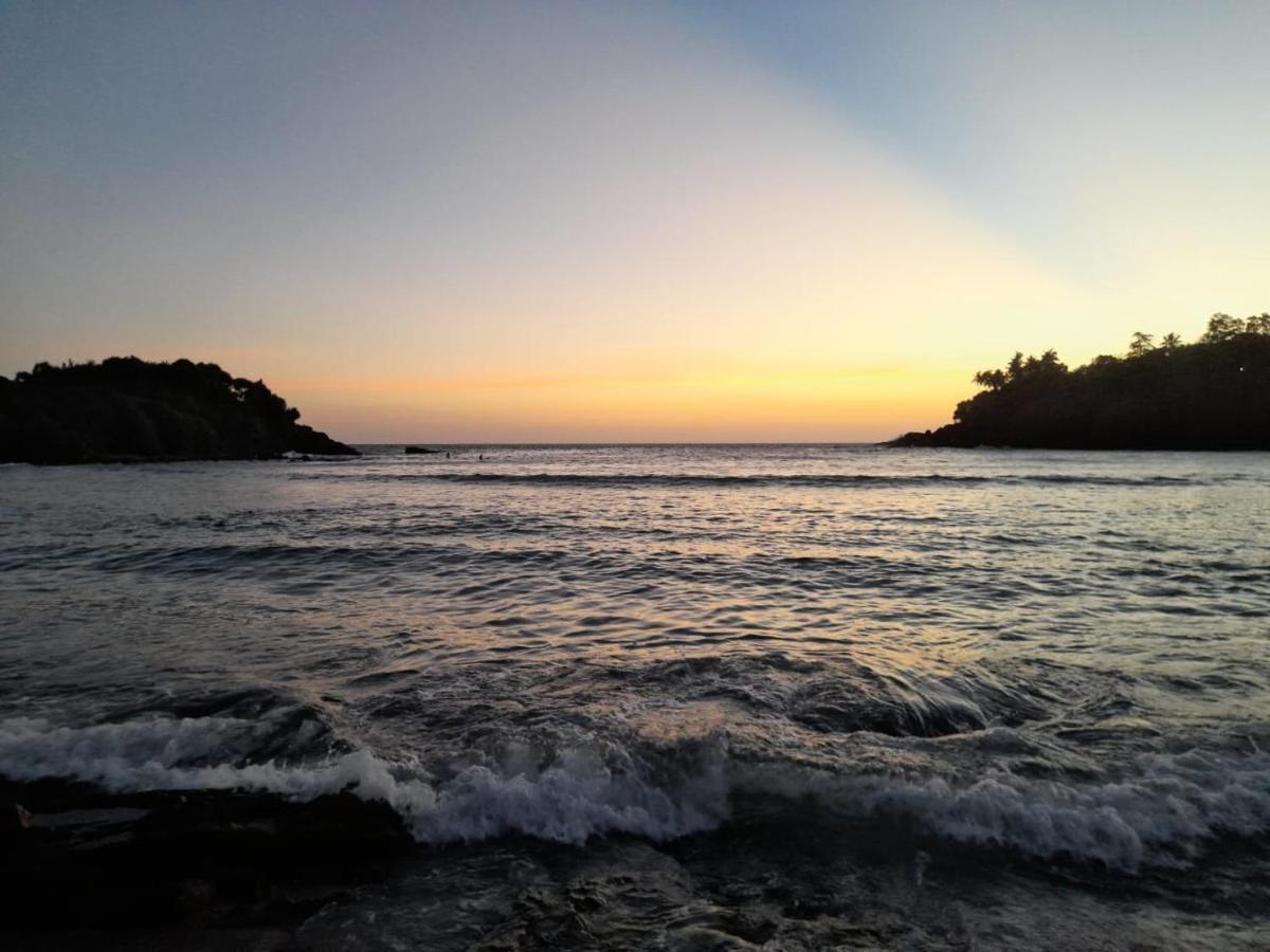 Linu Homestay 디크웰라 외부 사진