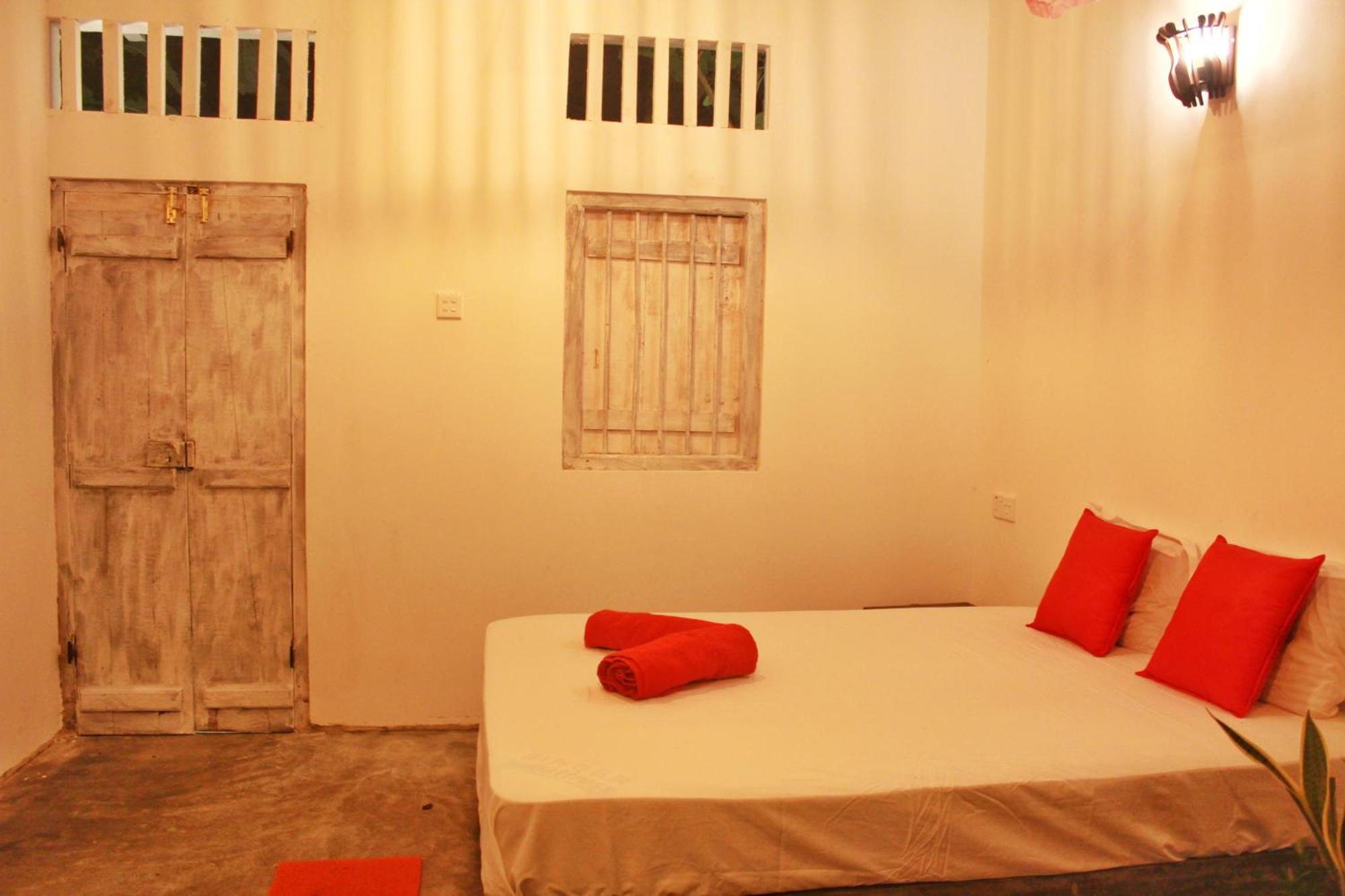 Linu Homestay 디크웰라 외부 사진
